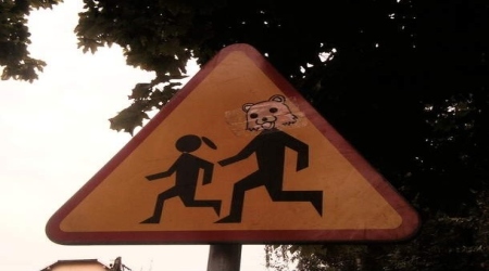 Pedobear kids crossing sign