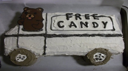 Pedobear white van cake